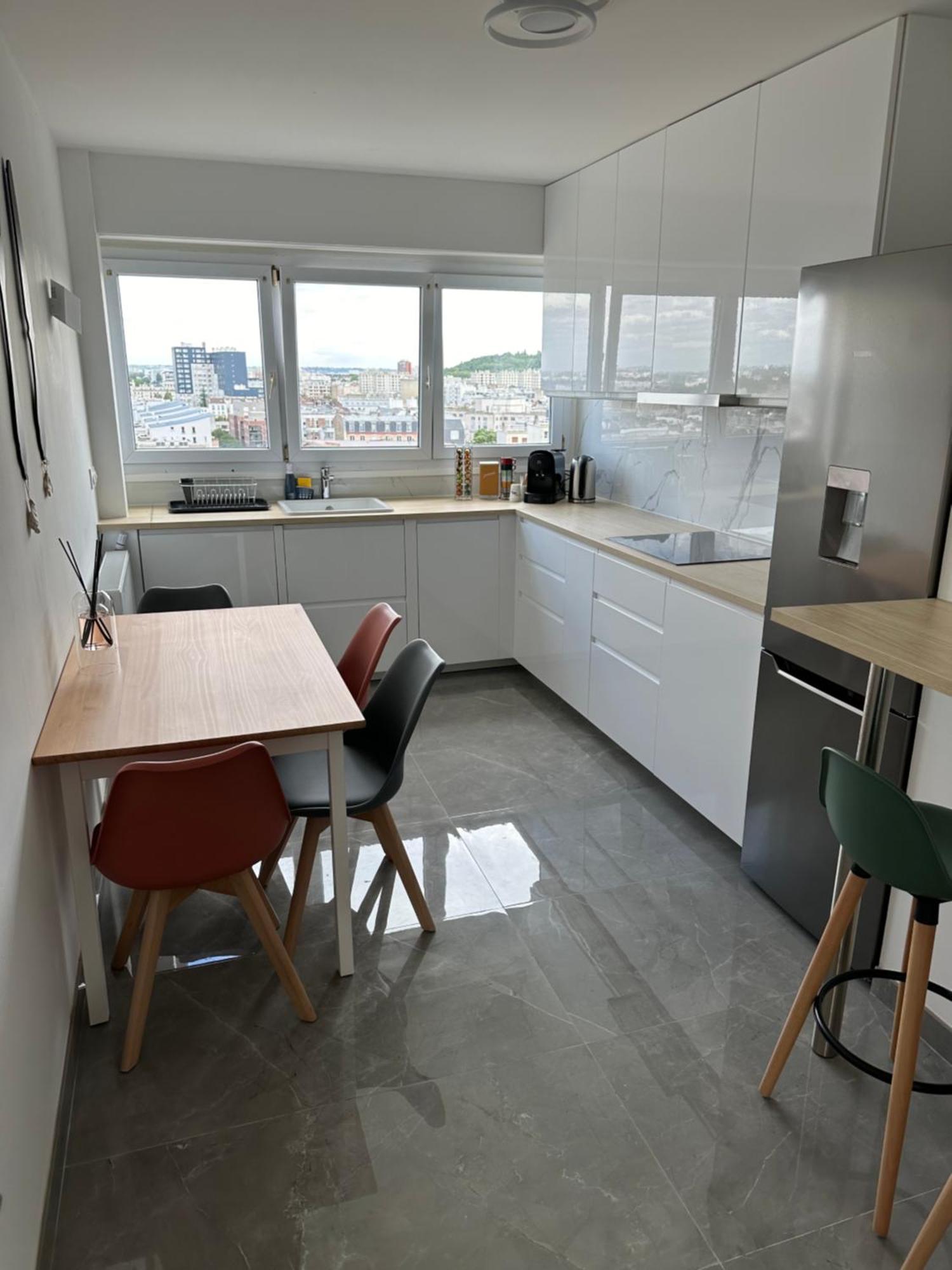 Paris Pantin Magnifique Appartement 4 Pieces De 108M2 Avec 2 Parking Interieur - Tres Cosy Pour 1 A 12 Personnes - Entierement Refait A Neuf Entire Apartment Luxurious And Warm - Pantin Paris 19 Eme Free Wifi Gratuit Exterior foto