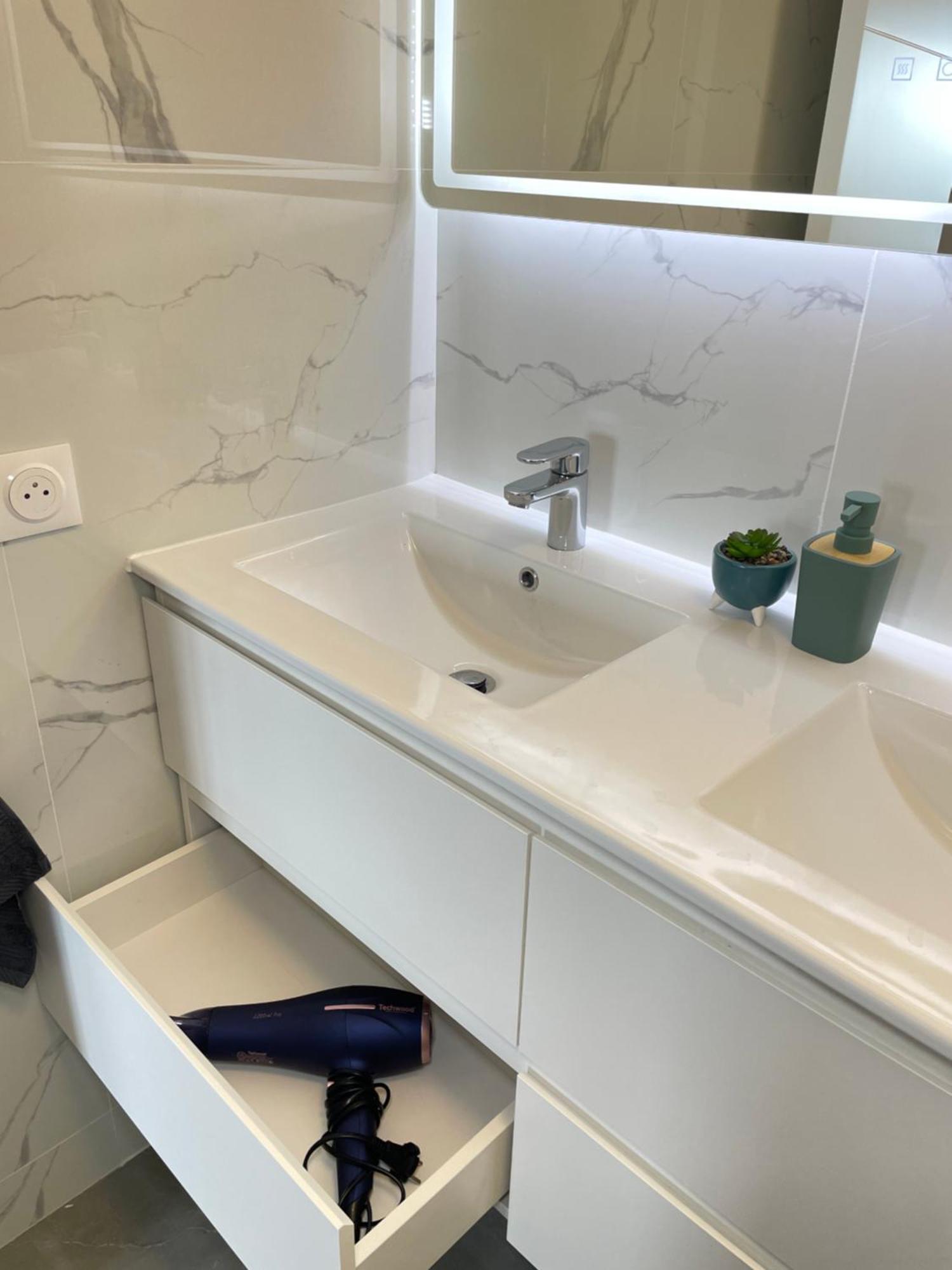 Paris Pantin Magnifique Appartement 4 Pieces De 108M2 Avec 2 Parking Interieur - Tres Cosy Pour 1 A 12 Personnes - Entierement Refait A Neuf Entire Apartment Luxurious And Warm - Pantin Paris 19 Eme Free Wifi Gratuit Exterior foto