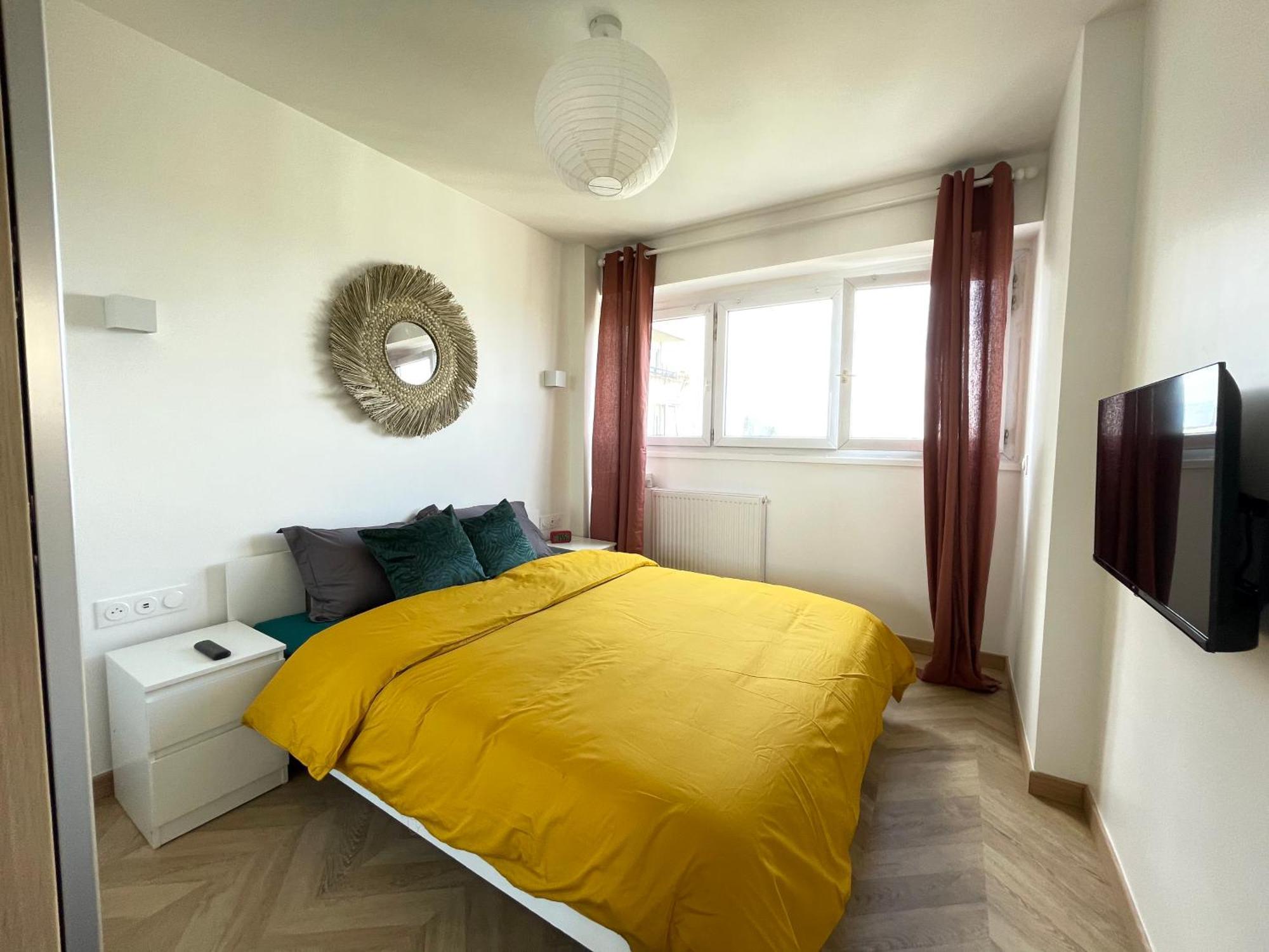 Paris Pantin Magnifique Appartement 4 Pieces De 108M2 Avec 2 Parking Interieur - Tres Cosy Pour 1 A 12 Personnes - Entierement Refait A Neuf Entire Apartment Luxurious And Warm - Pantin Paris 19 Eme Free Wifi Gratuit Exterior foto