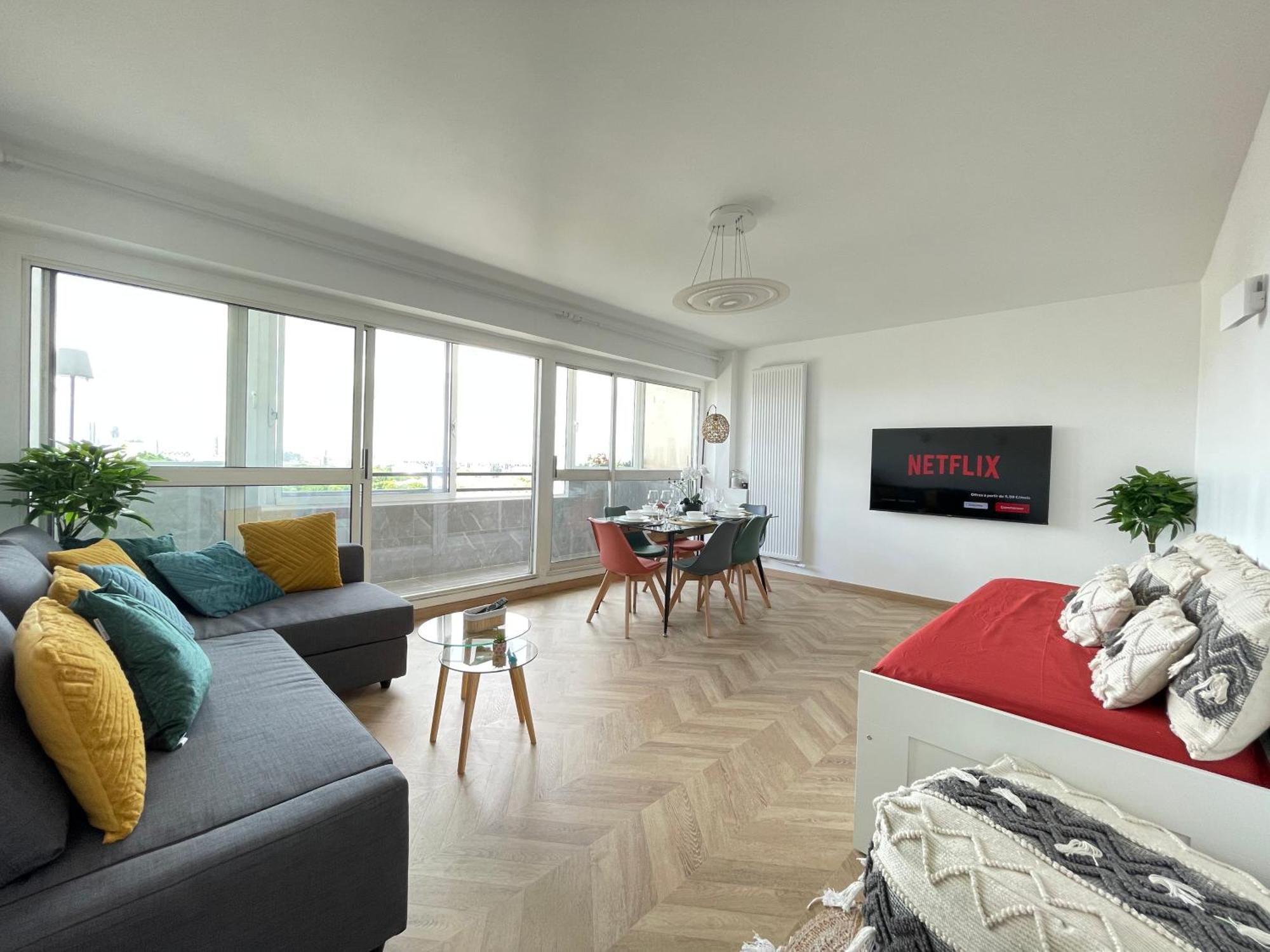 Paris Pantin Magnifique Appartement 4 Pieces De 108M2 Avec 2 Parking Interieur - Tres Cosy Pour 1 A 12 Personnes - Entierement Refait A Neuf Entire Apartment Luxurious And Warm - Pantin Paris 19 Eme Free Wifi Gratuit Exterior foto